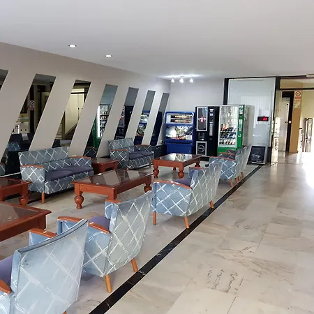 Playazul アパートホテル 2*