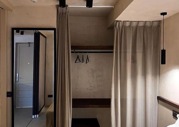 普拉亚祖尔公寓 2*